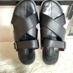 Male Black Cross-Strap Buckle Sandals